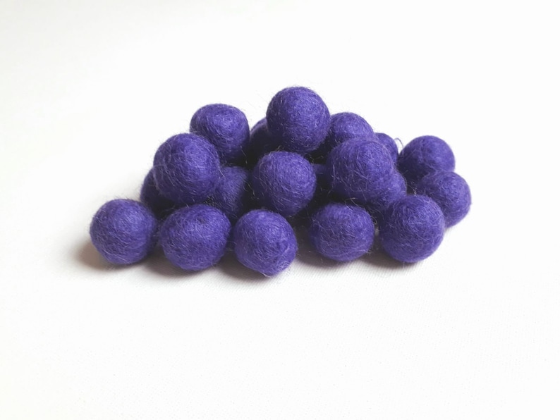 Wool Felt Pom Poms 1cm Wool Felt Balls Purple DIY Felt Ball Garland Nepalese Hand Made Tiny Felt Balls Handmade 100/% Wool Felt Balls