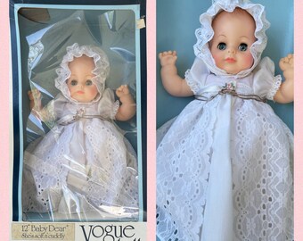 UNJOUÉ AVEC la poupée Vogue 1964 Baby Dear 30,5 cm dans sa boîte d'origine. Baby Dear