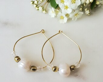 Freshwater pearl earrings, Brass hoop earrings, Glass bead earrings, Boho chic handmade earrings, Dainty earrings, Unique Earrings for women