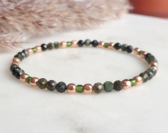Green Tourmaline bracelet, Genuine copper bead bracelet, Minimalist gemstone bracelet, Dainty green crystal bead bracelet, Birthday gift