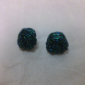 swirled rope green and purple beaded clasp earrings