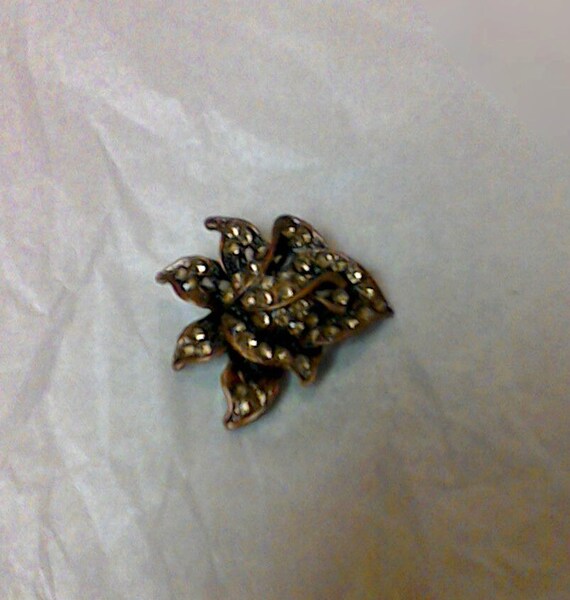 Vintage Costume Jewelry Brass Orchid Brooch With … - image 1