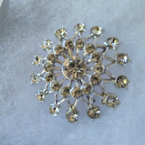 Silvertone Circle Rhinestone Brooch