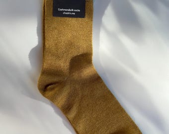 Men’s Cashmere and Silk Socks EU 41 - 45 Premium Italian Yarn Luxury Soft Breathable Socks Elegant Gift for Him