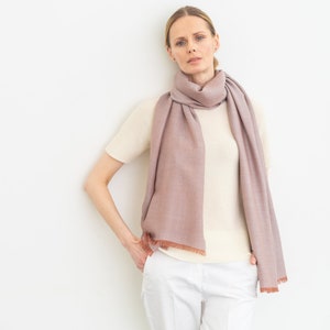 Large Cashmere and silk scarf shawl stole wrap Ice rose color image 9