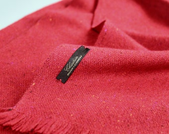 Cashmere Italian handmade scarf Chadrin of premium quality color red New Tweed Valentino made using a handloom