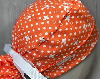 Ghosts & Polka Dots Halloween Ponytail Scrub Cap: Women's Spooky Surgical OR Hat, Trick-or-Treat Doctor Nurse Medical Pediatric Veterinary