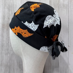 Bats Pixie Scrub Cap for Women, Cotton Jersey Tie-Back OR Surgical Hat, Spooky Halloween Doctor Nurse Medical CRNA Dental Pedi/Vet Hospital