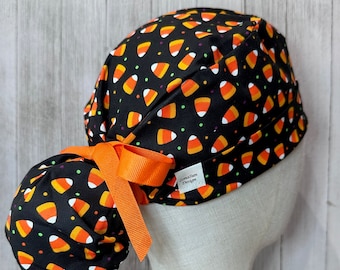 Candy Corn Ponytail Scrub Cap: Women's Halloween Sweets OR Surgical Hat, Holiday Trick-or-Treat Doctor Nurse Medical Chef Pedi Vet Tech Chef