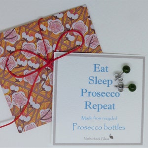 Beste Freundin Geburtstagsgeschenk. Lustiges Geschenk & Message Karte. Ungewöhnlicher Spaß. Prosecco-Liebhaber-Ohrringe Geschenk. Zurückgefordert Upcycled Recycelt Umweltfreundlich.