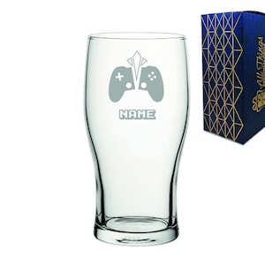Personalised Engraved Pint Glass with Gaming Controller Name Design, Gift Boxed.