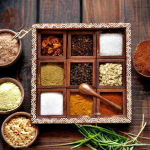 Aipan Inspired Hand Painted Rosewood/Sheesham Spice Box/Masala Dabba