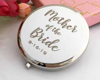 Personalized Compact Mirror, Silver Compact Mirror, Engraved compact mirror, Bridesmaid Gifts, Personalized Wedding Favors, Monogram mirror