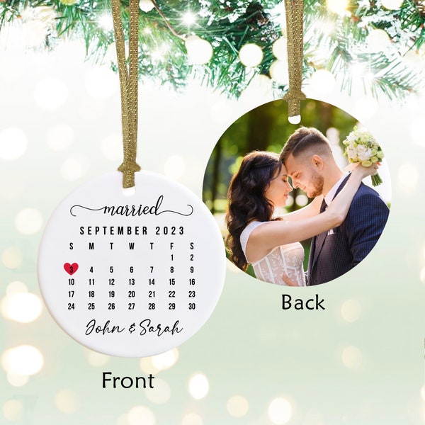Just Married Ornament, Just Married Gifts, First Christmas Married Calendar, Friends Marriage Keepsake, Newly Married Gift-Orc001