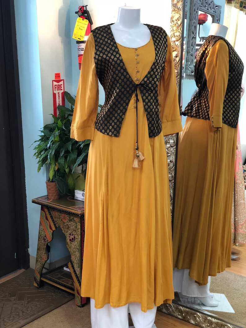 Handmade Exclusive Collection Classic Look Banarasi Jacket Cotton KurtiTunicDress Indian Style Bollywood Designs Code:21