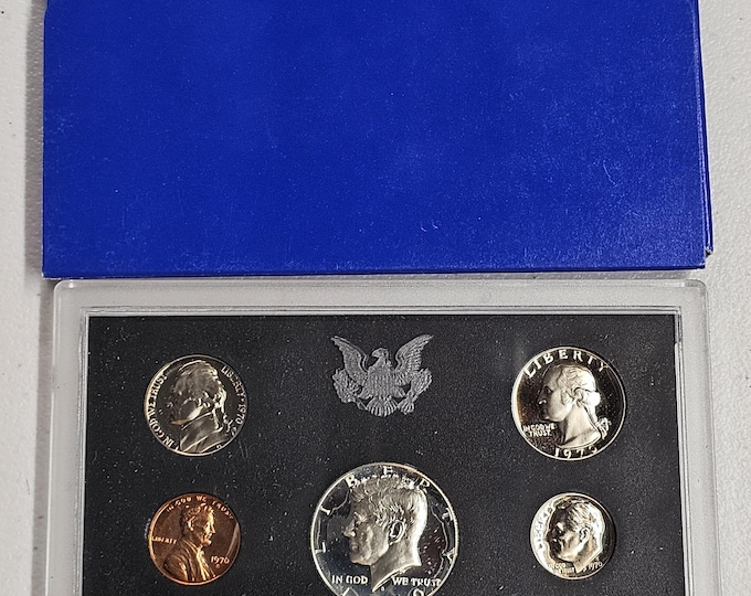 1970 Proof Set From the United States Mint in original packaging 40 percent Silver Half Dollar