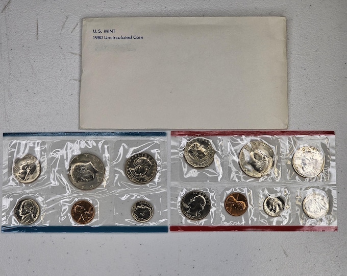 1980 Uncirculated United States Mint Set In Original Government Packaging Philadelphia and Denver Mint Coins