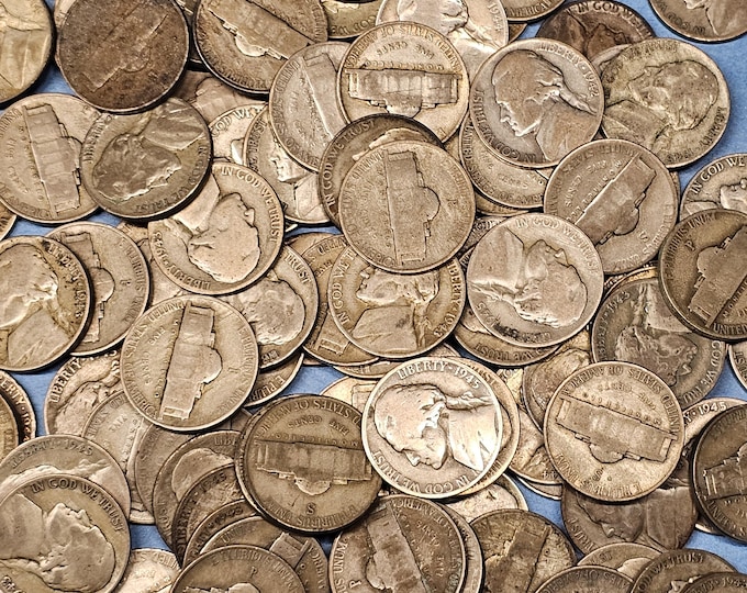 One Random Silver Wartime Jefferson Nickel 1942-1945 average circulation