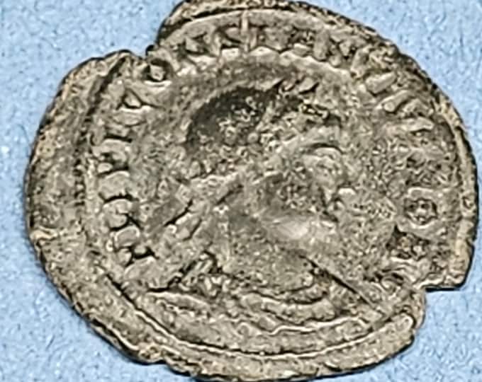 Old Roman Empire Coin Constantius II AD 324-337 Reverse 2 Soldiers and Standards