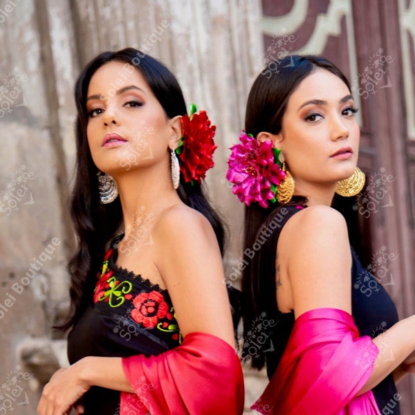 Coiffe traditionnelle mexicaine en fleurs. Coiffe fleurie pour femme. Accessoires mexicains traditionnels. Coiffe florale Quinceañera. Folklore mexicain