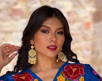 Boucles d'oreilles mexicaines en filigrane. Filigrane plaqué or. Boucles d'oreilles Frida Khalo. Boucles d'oreilles fleurs pour femmes. Boucles d'oreilles pendantes. Boucles d'oreilles traditionnelles.