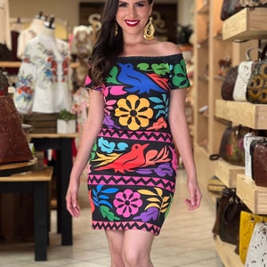 Mexican Print Dress. Size S - XL. Mexican Fiesta Dress. Form Fitting Dress. Latina Fashion Dress. Mexican Floral Dress.