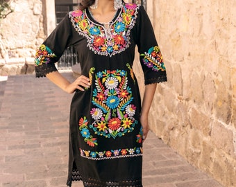 Mexican Long Dress. Size S - 3X. Mexican Party Dress. Floral Embroidered Dress. Mexican Traditional Dress. Mexican Bridesmaid Dress.