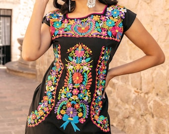 Mexican Colorful Embroidered Dress. Size S - 3X.  Beautiful Traditional Dress.  Women’s Mexican Dress.