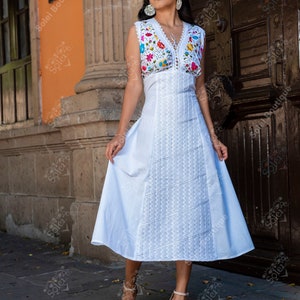 Floral Plunge Dress. Hand Embroidered Dress. Formal Dress. Authentic Mexican Embroidered Dress. Mexican Wedding Dress. Bridesmaid Dress