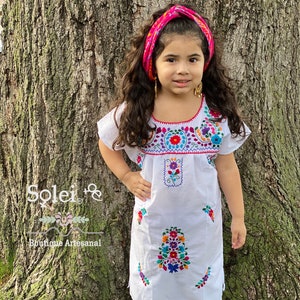 Girl’s Mexican Embroidered Dress. Floral Embroidered Dress. Kids Traditional Dress. Kids Party Dress. Matching Adult dress Available.