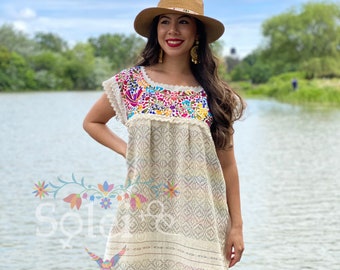 Embroidered Dress Made on a Loom. Hand Embroidered Dress. Floral Embroidered. Short Artisanal Mexican Dress. Traditional Dress. Ethnic Dress