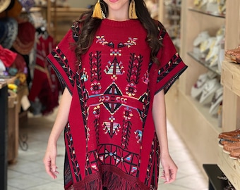 Artisanal Mexican Poncho. Unisex Mexican Poncho. Multicolor Poncho with Fringe. Traditional Mexican Poncho. Mexican Sweater Poncho.