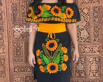 Mexican Sunflower Embroidered Dress. Traditional Mexican Dress. Mexican Bridesmaid Dress. Mexican Fiesta Dress. Typical Mexican Dress.