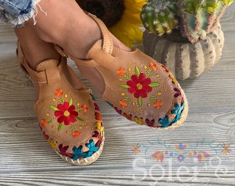 Mexican Leather Sandals. All Size Boho- Hippie Vintage. Colorful  Sandals with Buckle. Mexican Shoes. Mexican Huaraches.