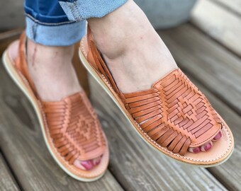 Sandale artisanale à bout Chaussures plates mexicaines en  Sandales Jolies sandales Enfilez des