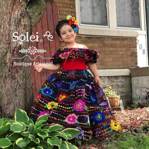 Girls Mexican Chiapaneco Dress. Hand Embroidered Dress. Kids