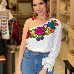 Floral One Shoulder Crop Top. Mexican Embroidered Floral Top. Artisanal Crop Top. Mexican Crop Top. Mexican Artisanal Blouse.