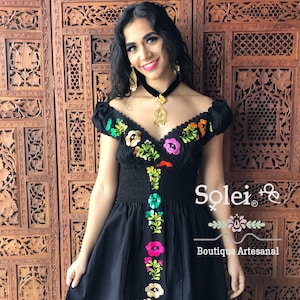 Vestido Floral Mexicano. Vestido Bordado a Mano . Talla S - 2X. Vestido  Fiesta Mexicana. Vestido Tradicional Mexicano.