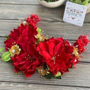 Tocado Floral Artesanal. Tocado Tradicional Mexicano Floral. Flores Decorativas para Mujer.Flores para Baile Folclórico.Quinceañera Mexicano