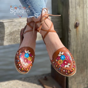 Lace Up Mexican Sandals. All Sizes Boho- Hippie Vintage. Hand Painted Artisanal Sandals.  Mexican Leather Floral Flats. Summer Sandals.