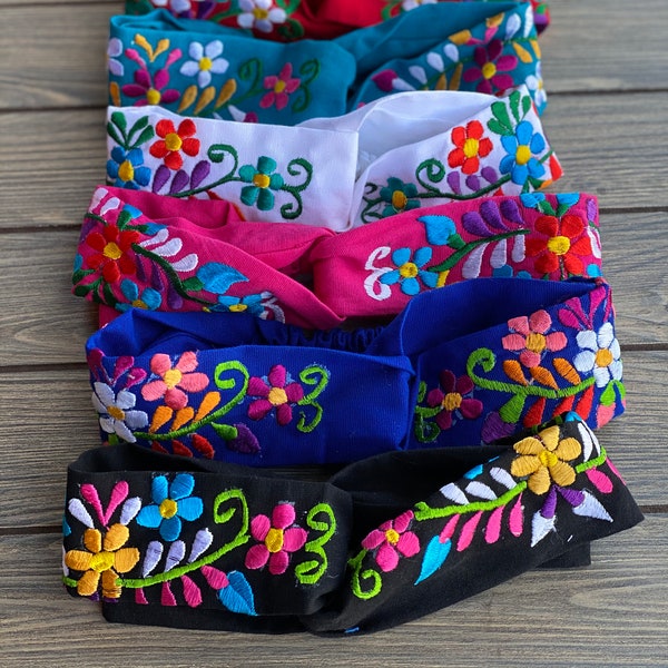 Mexican Embroidered Headband. Artisanal Head Elastic Band. Mexican Floral Embroidered HeadBand. Mexican Colorful HeadBand.
