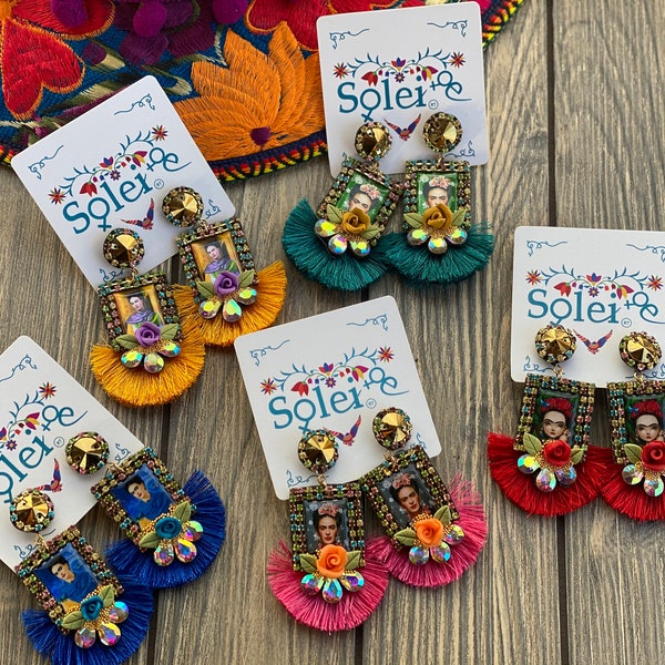 Aretes Mexicanos  Frida Kahlo. Joyeria Artesanal Hecha a Mano . Joyería Tipica Mexicana. Aretes Artesanales.