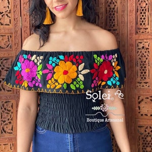 Hand Embroidered Crop Top. Mexican Floral Top. Off the Shoulder Blouse. Crop Top Lucy. Hand Embroidered Top. Mexican Fashion Blouse.