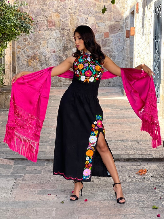 Mexican Floral Halter Dress. S 2X. Embroidered Mexican Dress. Mexican Party  Dress. Halter Top Dress. Mexican Typical Dress. Bohemian Style 