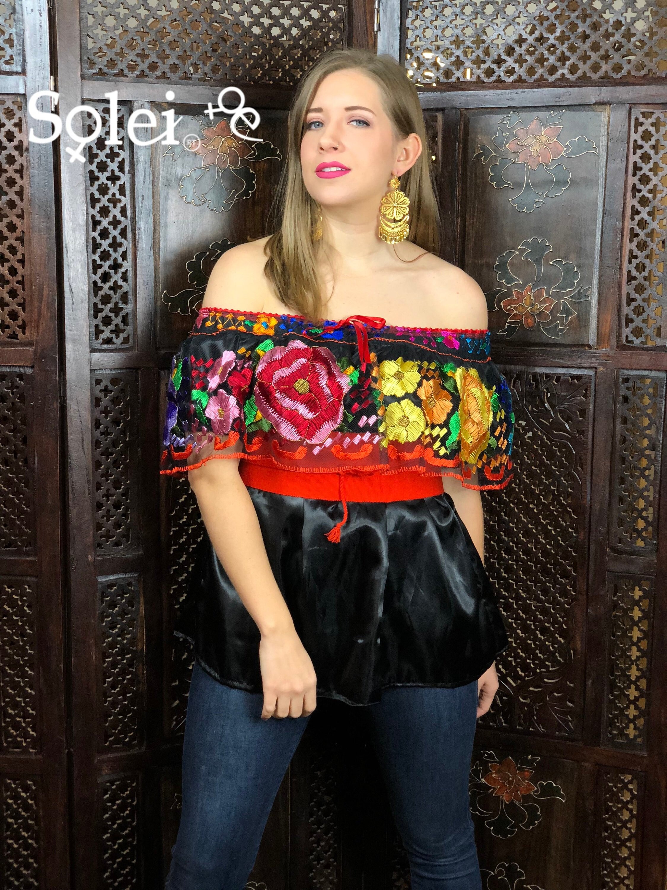 Shoulder Blouse. Bohemian Style 