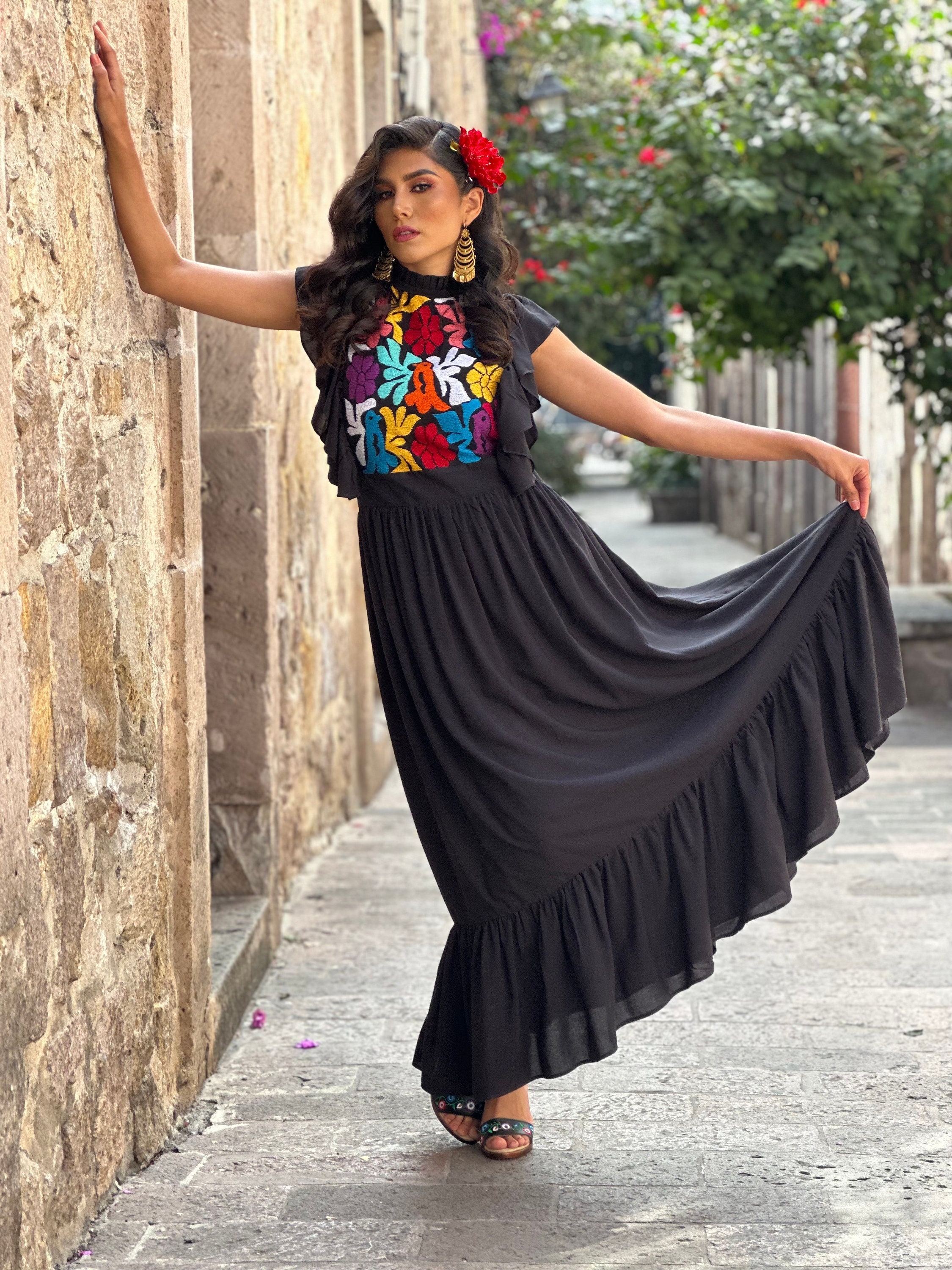 Vestido Mexicano Largo Bordado a Mano H00788 - Huastekoo España