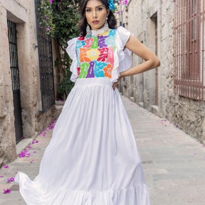Mexican Floral Hand Embroidered Dress. Traditional Mexican Dress ...