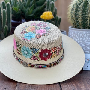 Sombrero Cordobés Artesanal Mexicano. Sombrero Pintado a Mano. Sombrero Mexicano Tradicional. Sombrero Floral para Dama. Moda Mexicana.
