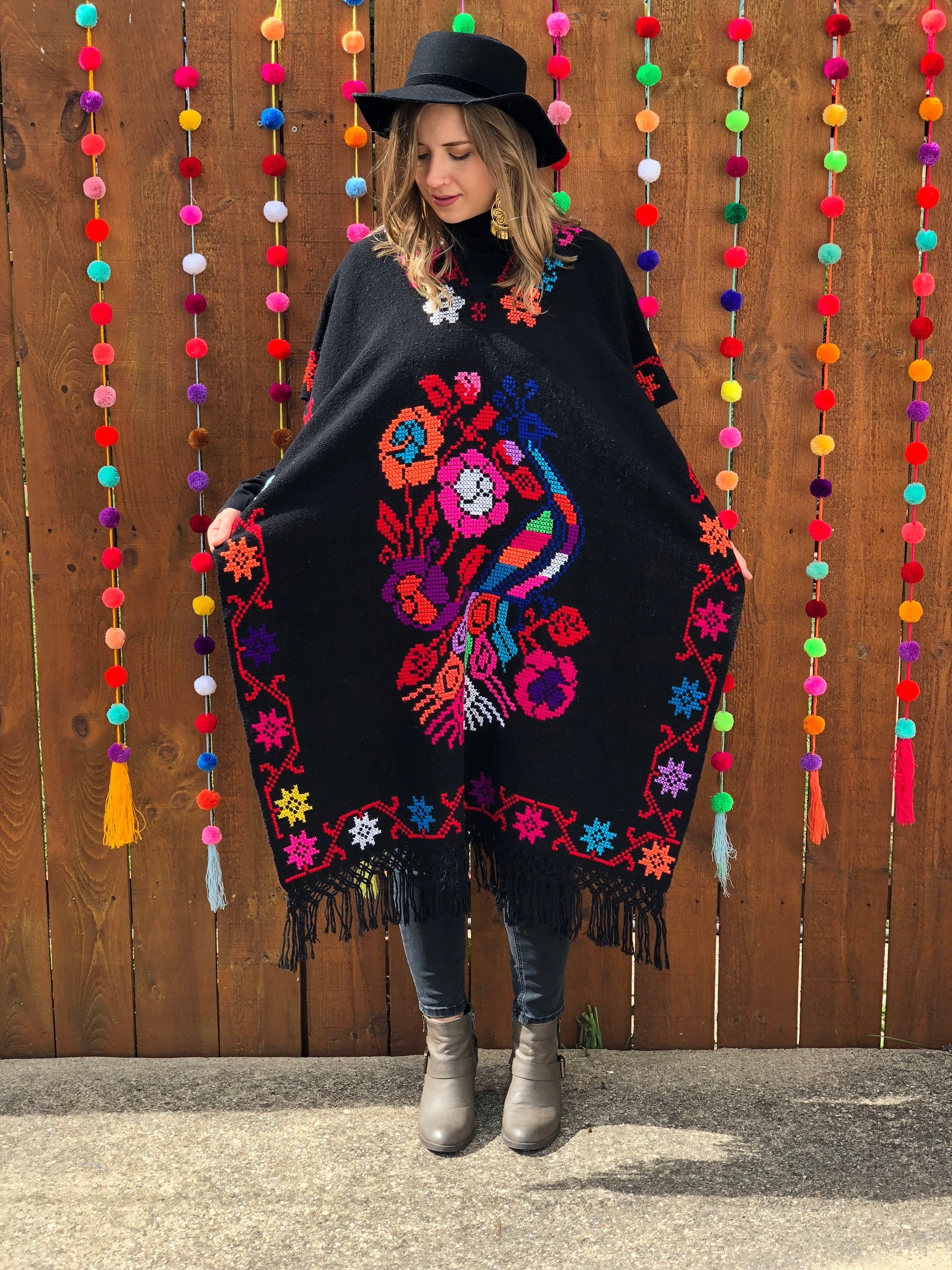 Full Body Mexican Floral Poncho. Hand 