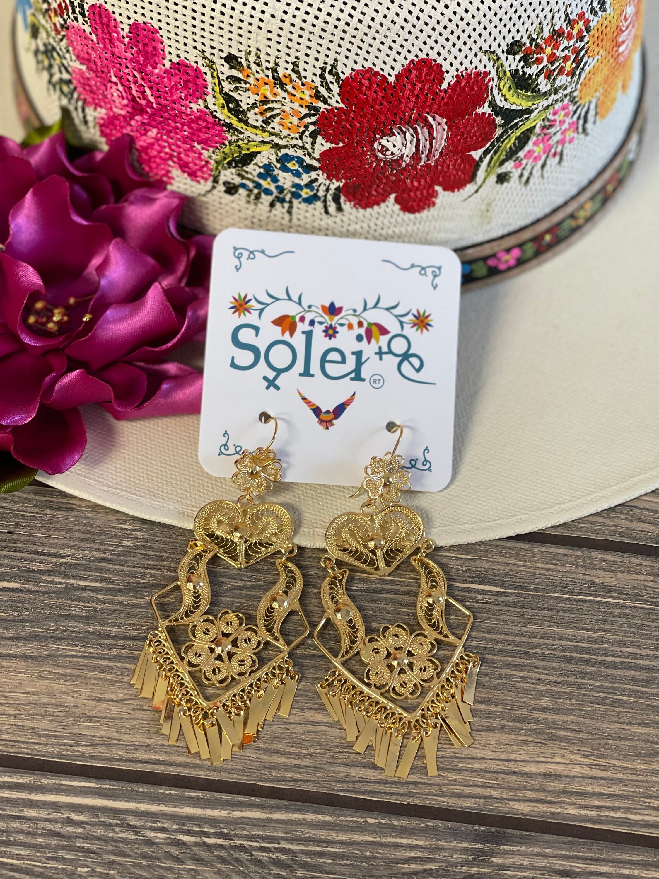 Mexican Filigree Earrings. Gold Plated Filigree. Artisanal